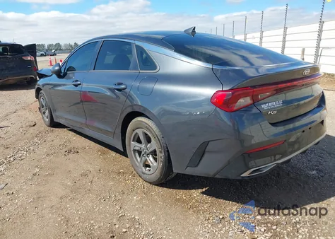 2021 Kia K5 Lxs z USA, uszkodzony, nr VIN 5XXG14J29MG067316
